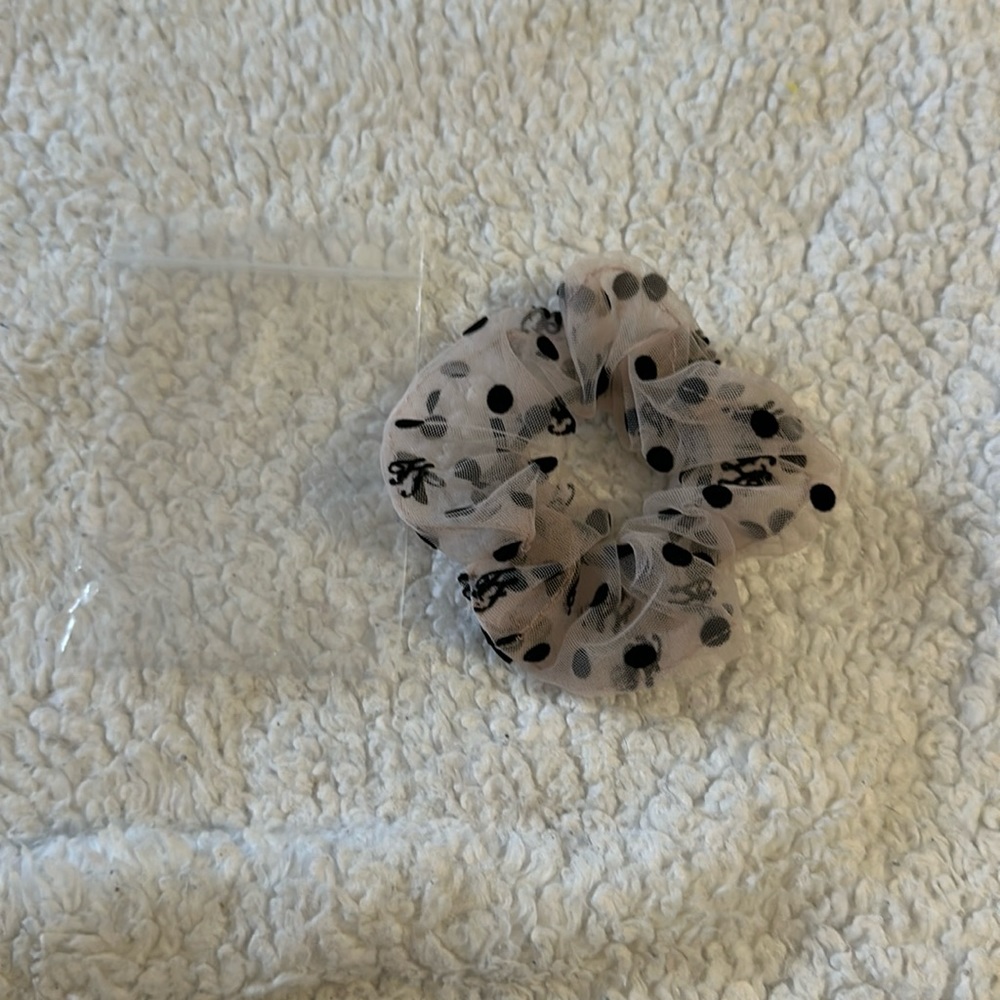 Too Faced Hair Scrunchie